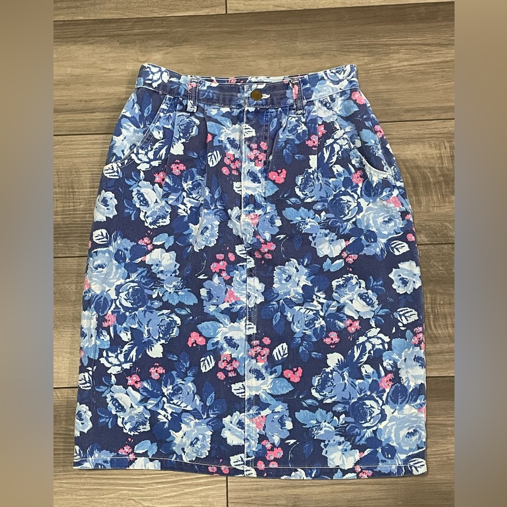 Birch Bros Floral Denim Blue Skirt Size